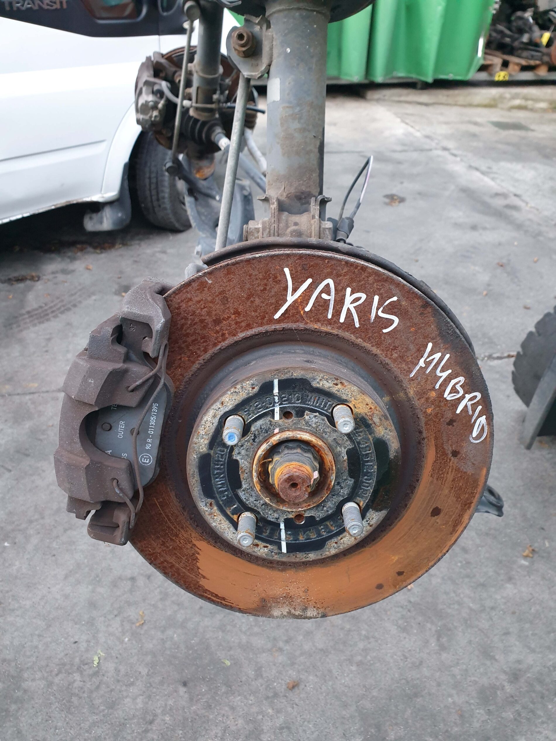 Meccanica Anteriore x Toyota Yaris Hybrid – 2014