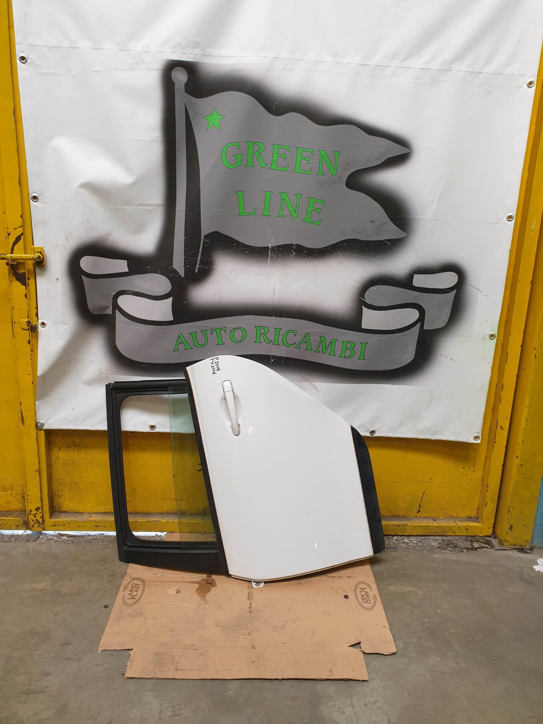 Porta/Portiera Posteriore Sinistra x Peugeot 2008 – 2016