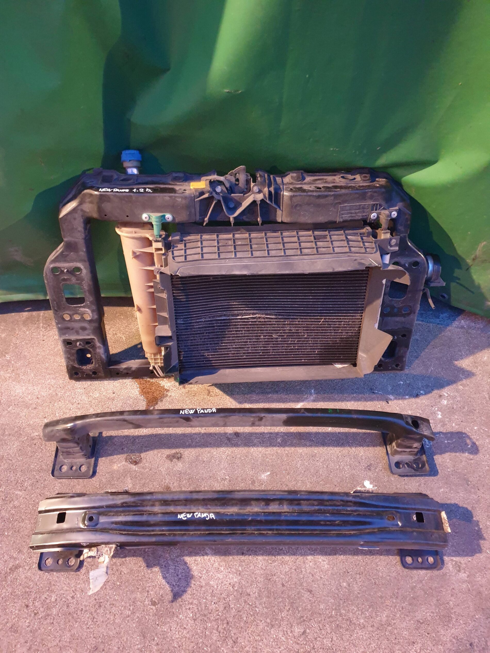 Kit radiatori con traverse anteriori x Fiat New Panda – 2014 – 1.2 b