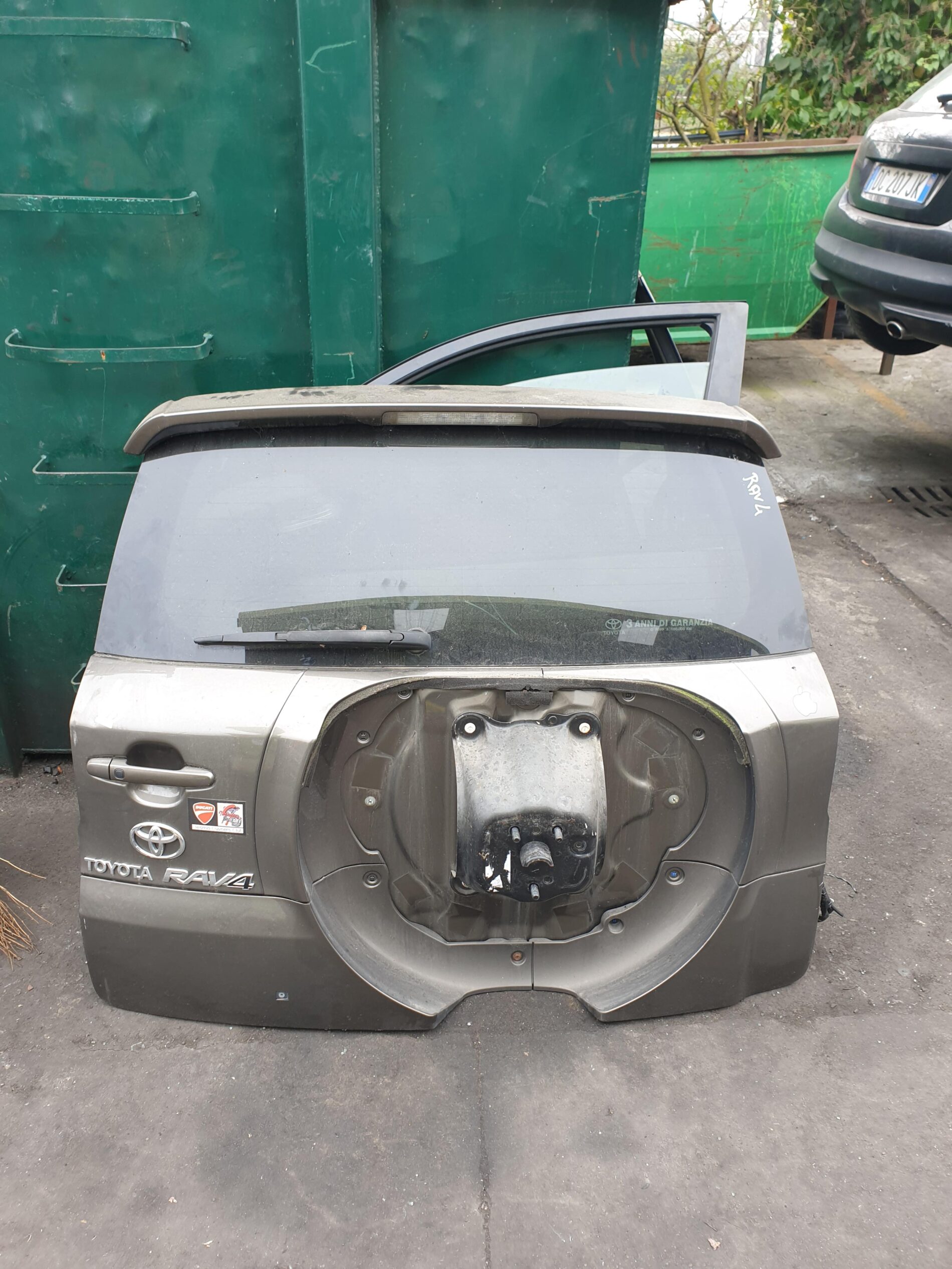 Portellone Posteriore x Toyota Rav 4 – 2010