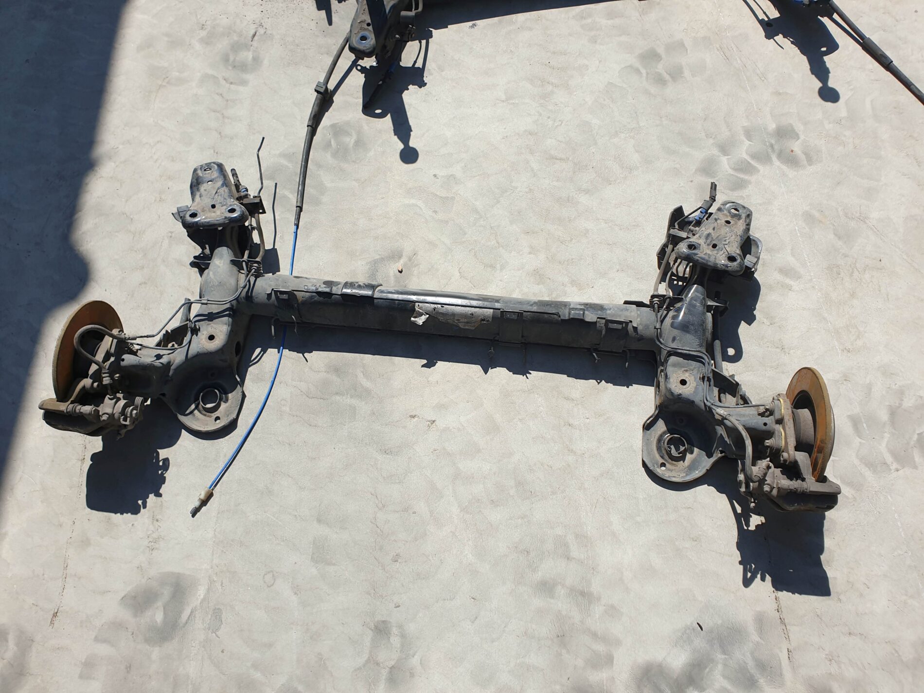 Ponte/Assale Posteriore x Peugeot 2008 – 2016