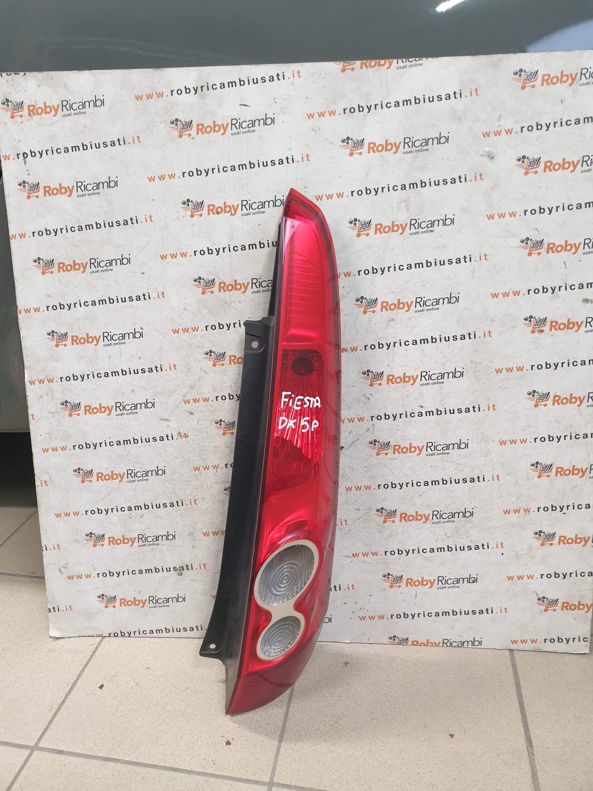 Fanale Posteriore Destro x Ford Fiesta MK5 – 5 Porte – 2006-2008