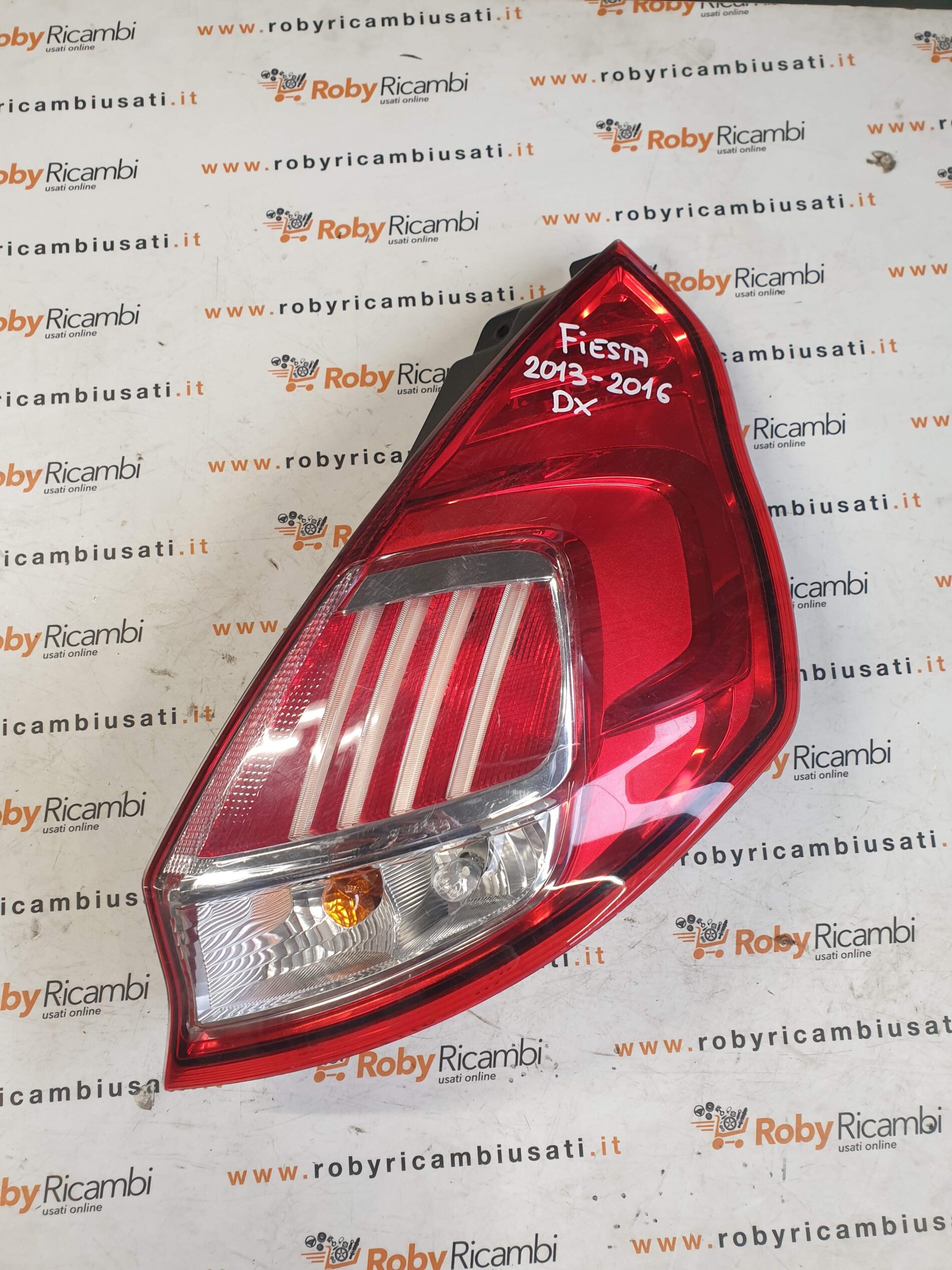 Fanale Posteriore Destro x Ford Fiesta – 2013/2016
