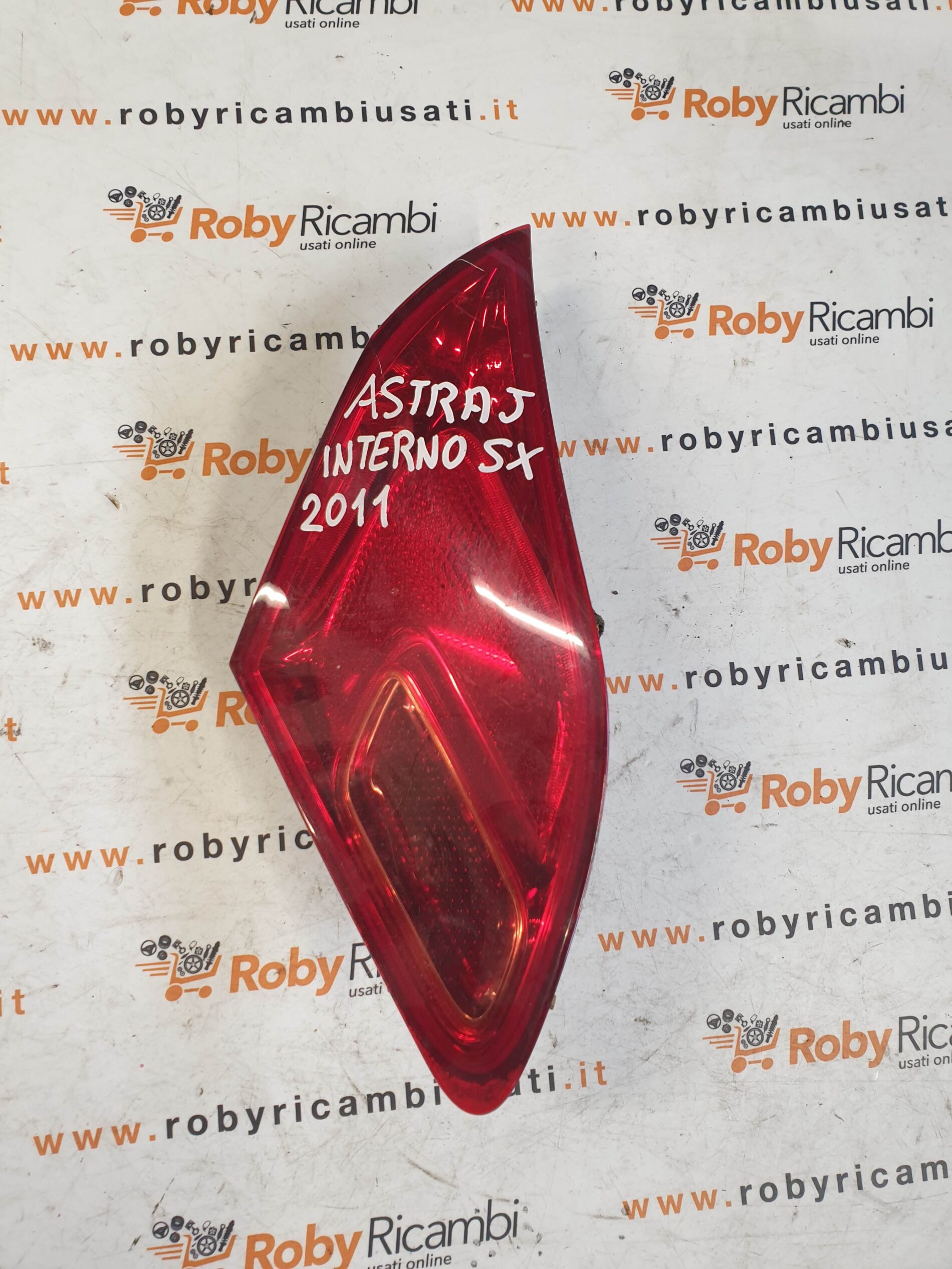 Fanale Posteriore Interno Sinistro x Opel Astra J – 2013