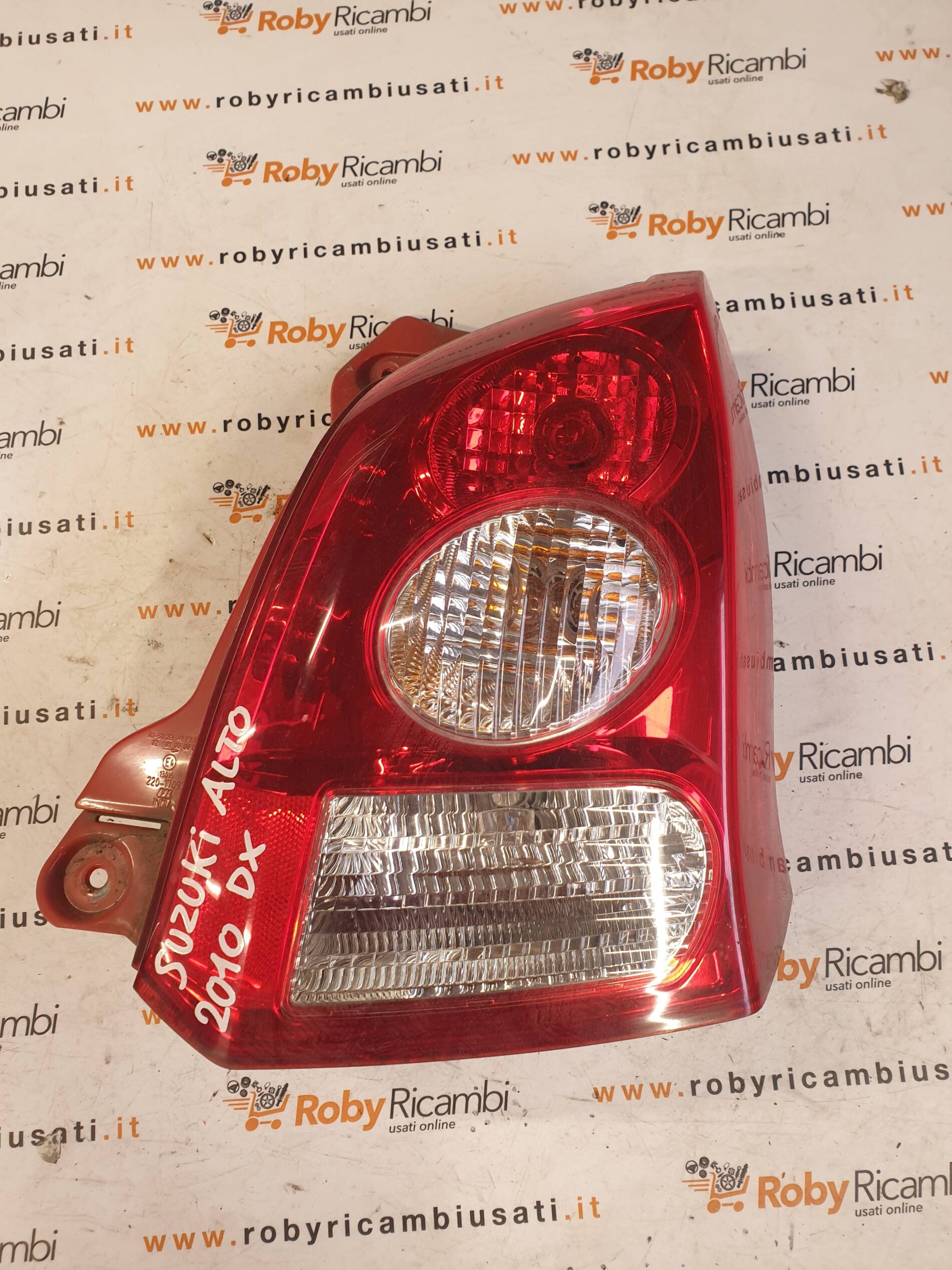Fanale Posteriore Destro x Suzuki Alto – 2010