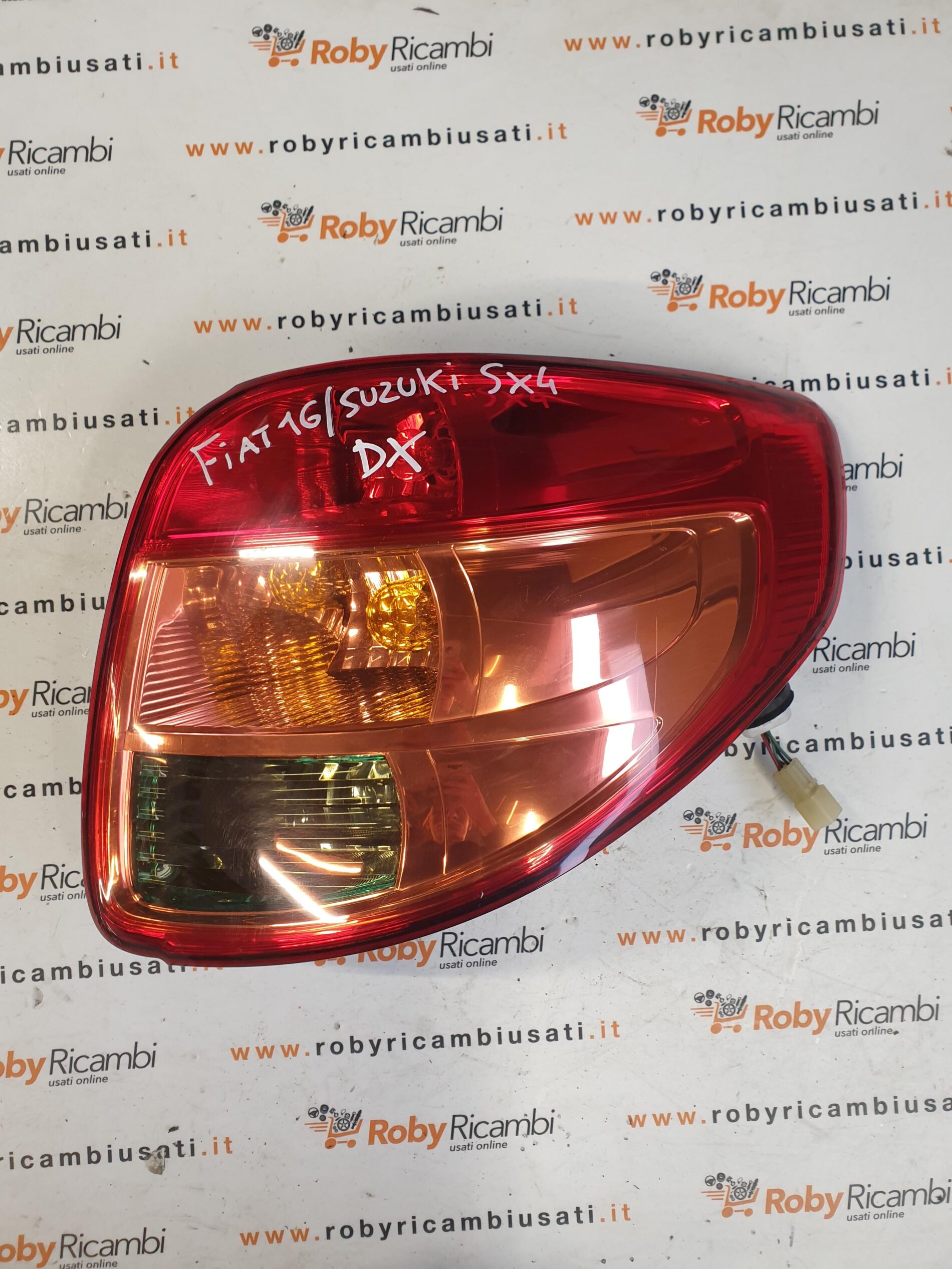 Fanale Posteriore Destro x Fiat Sedici / Suzuki Sx4 – 2005/2014