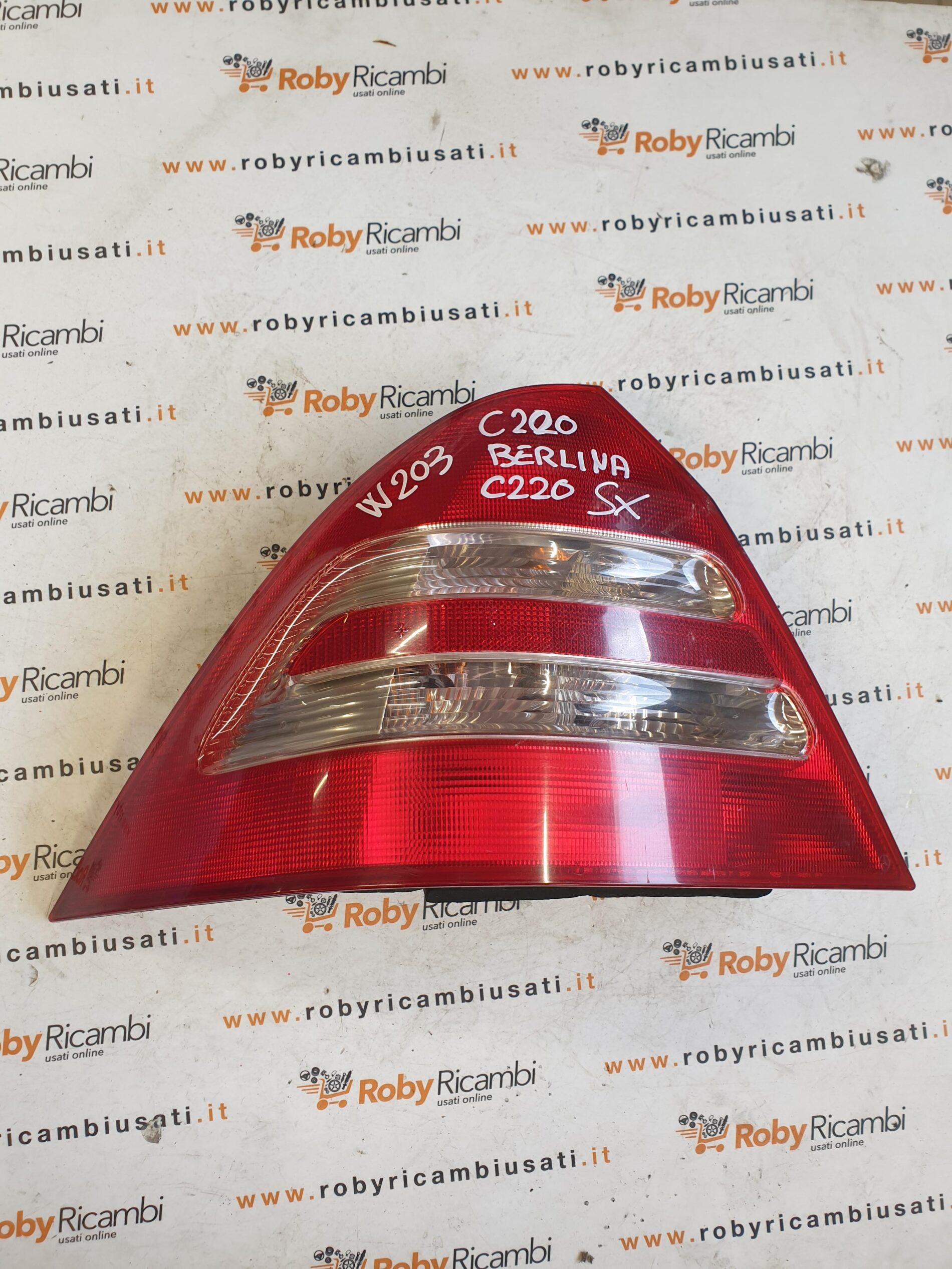 Fanale Posteriore Sinistro x Mercedes W203 C220 Berlina – 2000/2004