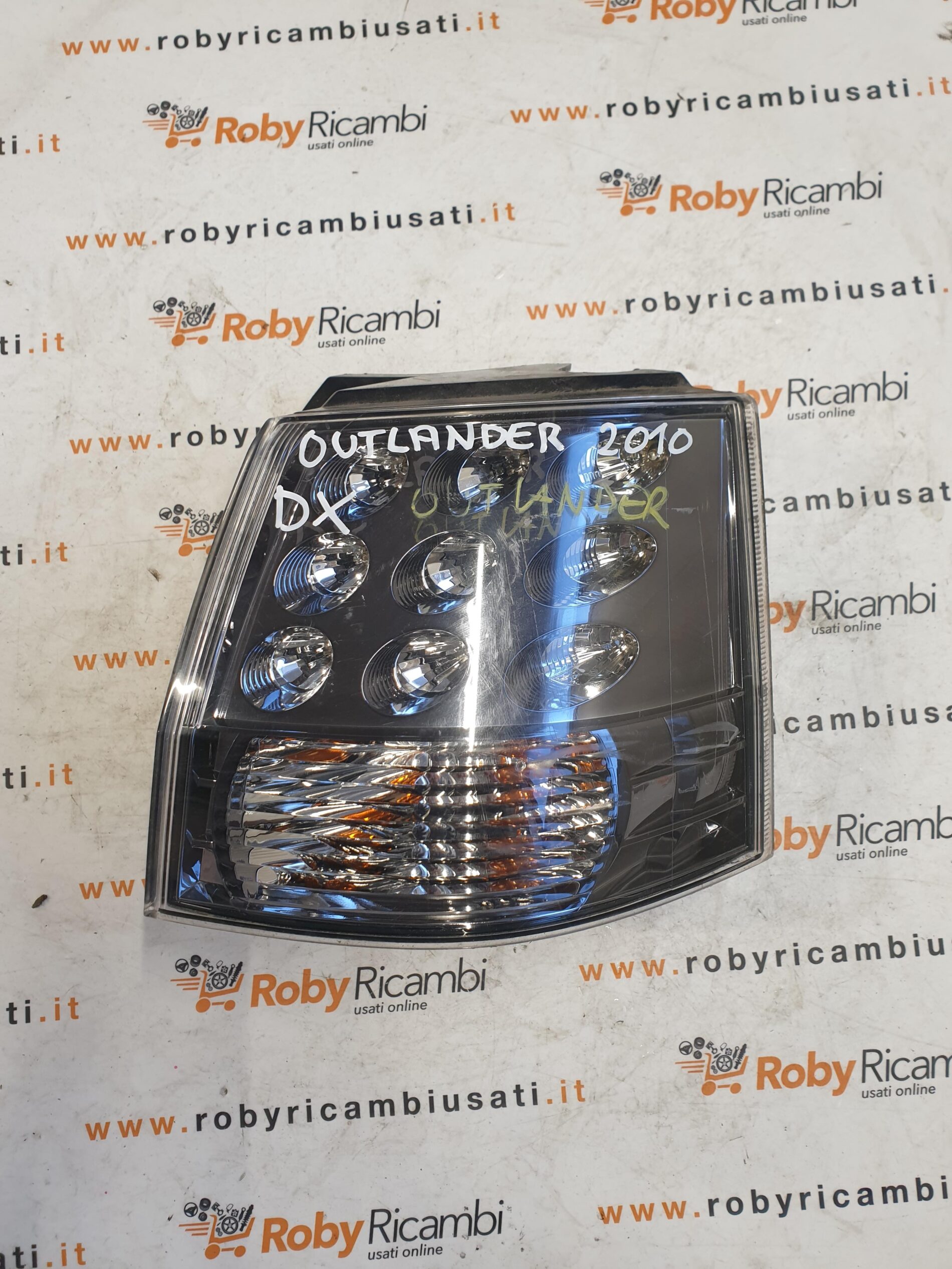 Fanale Posteriore Destro x Mitsubishi Outlander – 2010