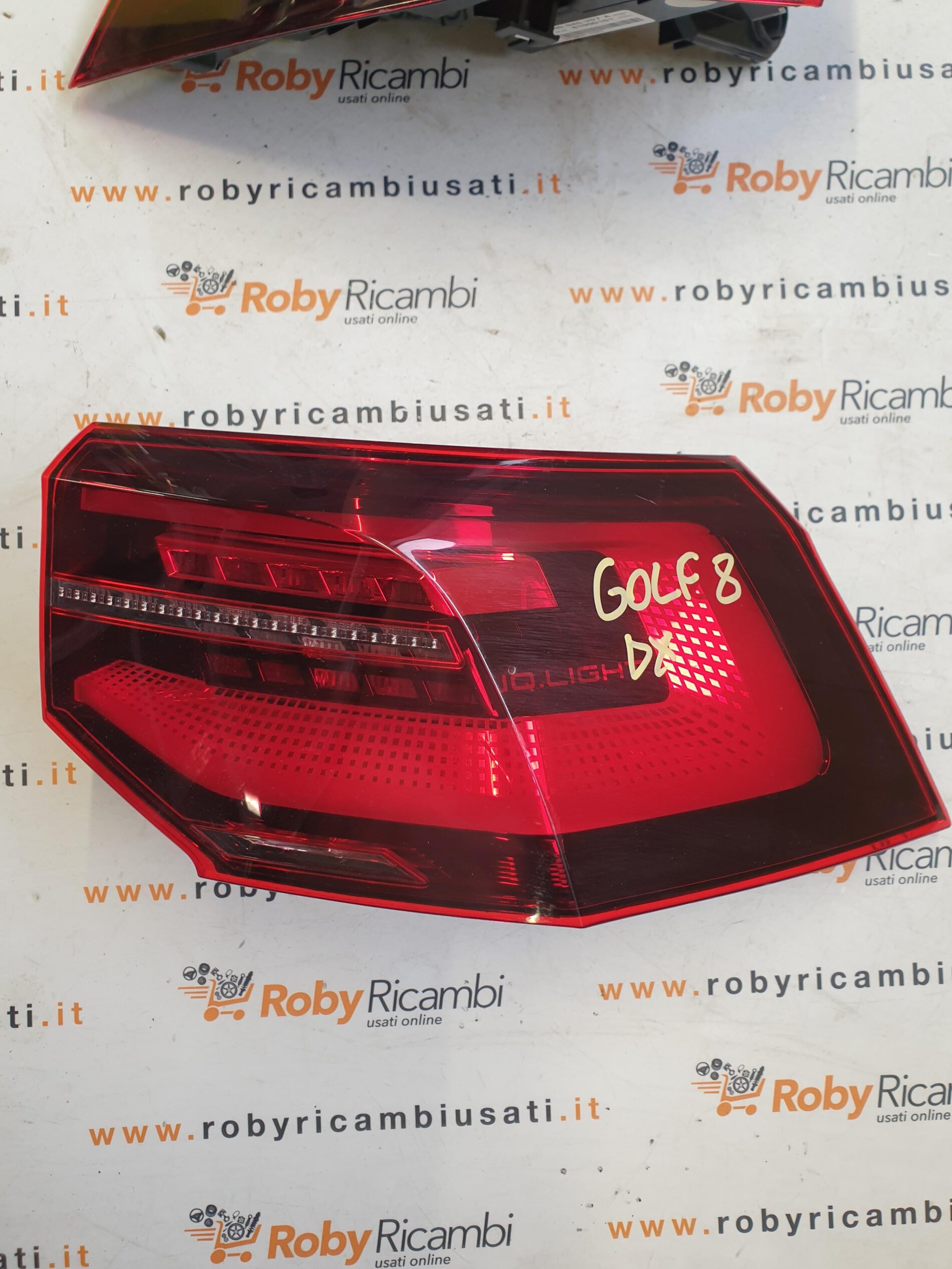 Fanale Posteriore Destro x Volkswagen Golf 8 – 2024