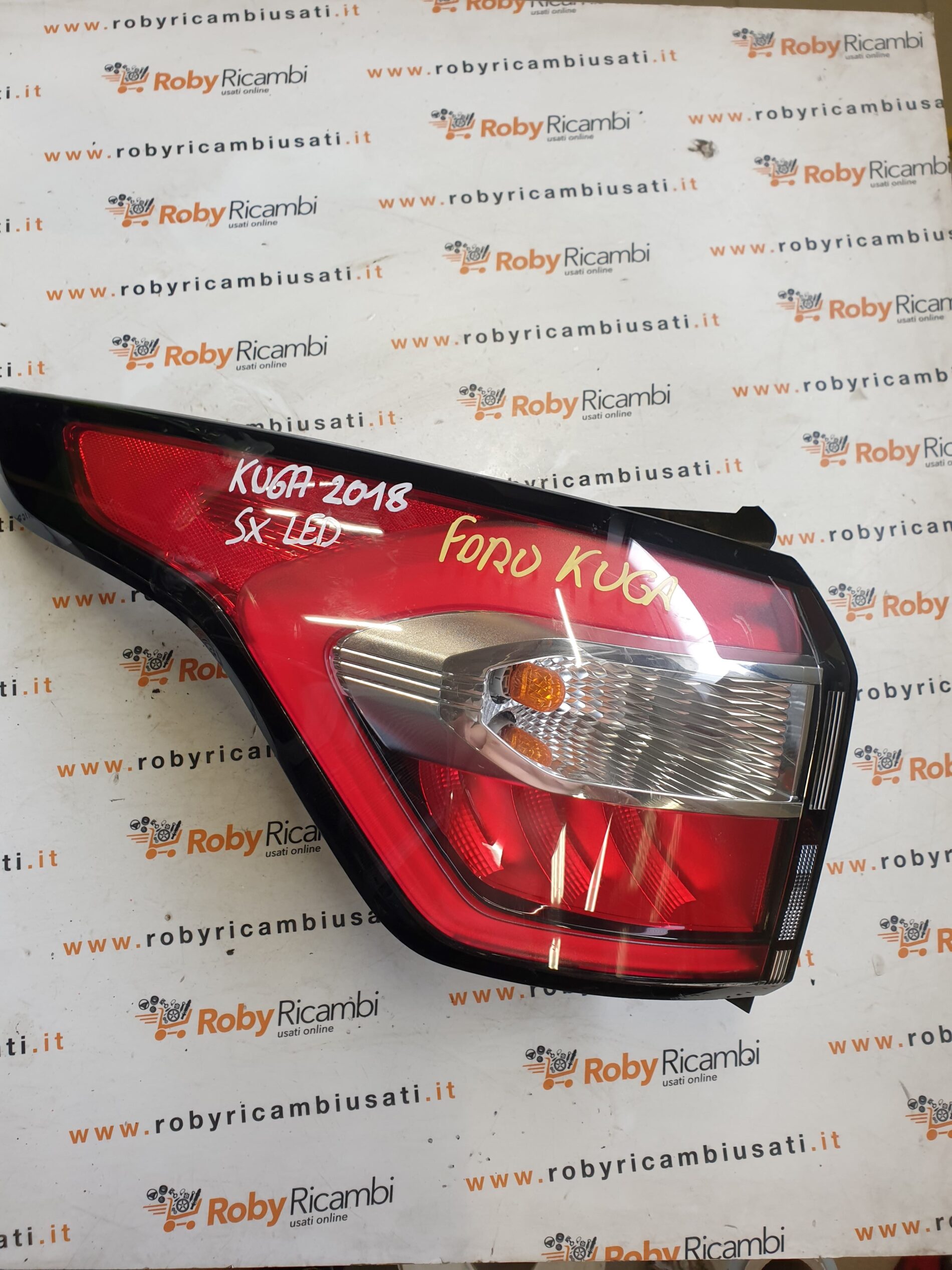 Fanale Posteriore Sinistro x Ford Kuga – 2018 a Led