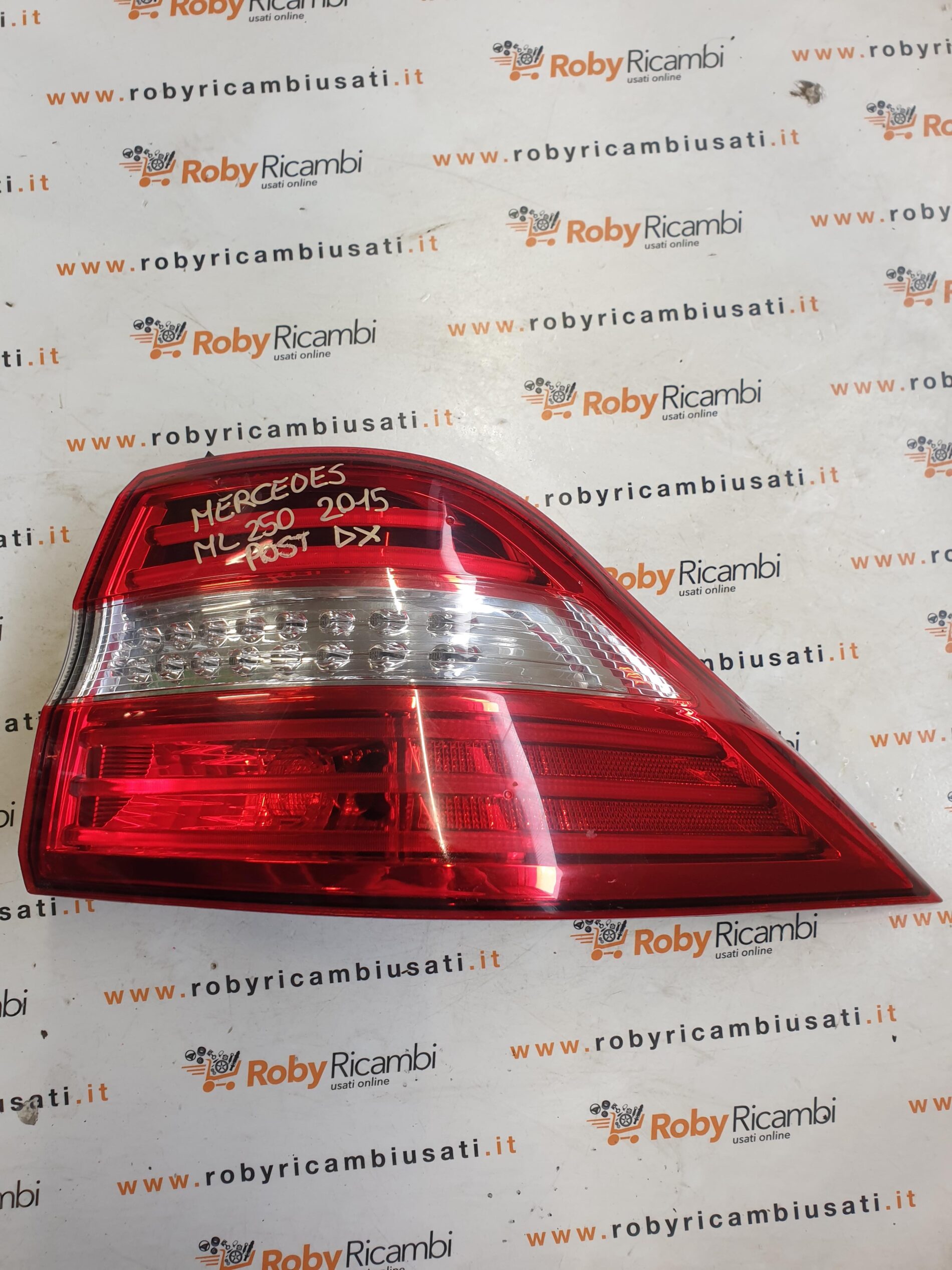 Fanale Posteriore Destro x Mercedes ML 250 W166 – 2015