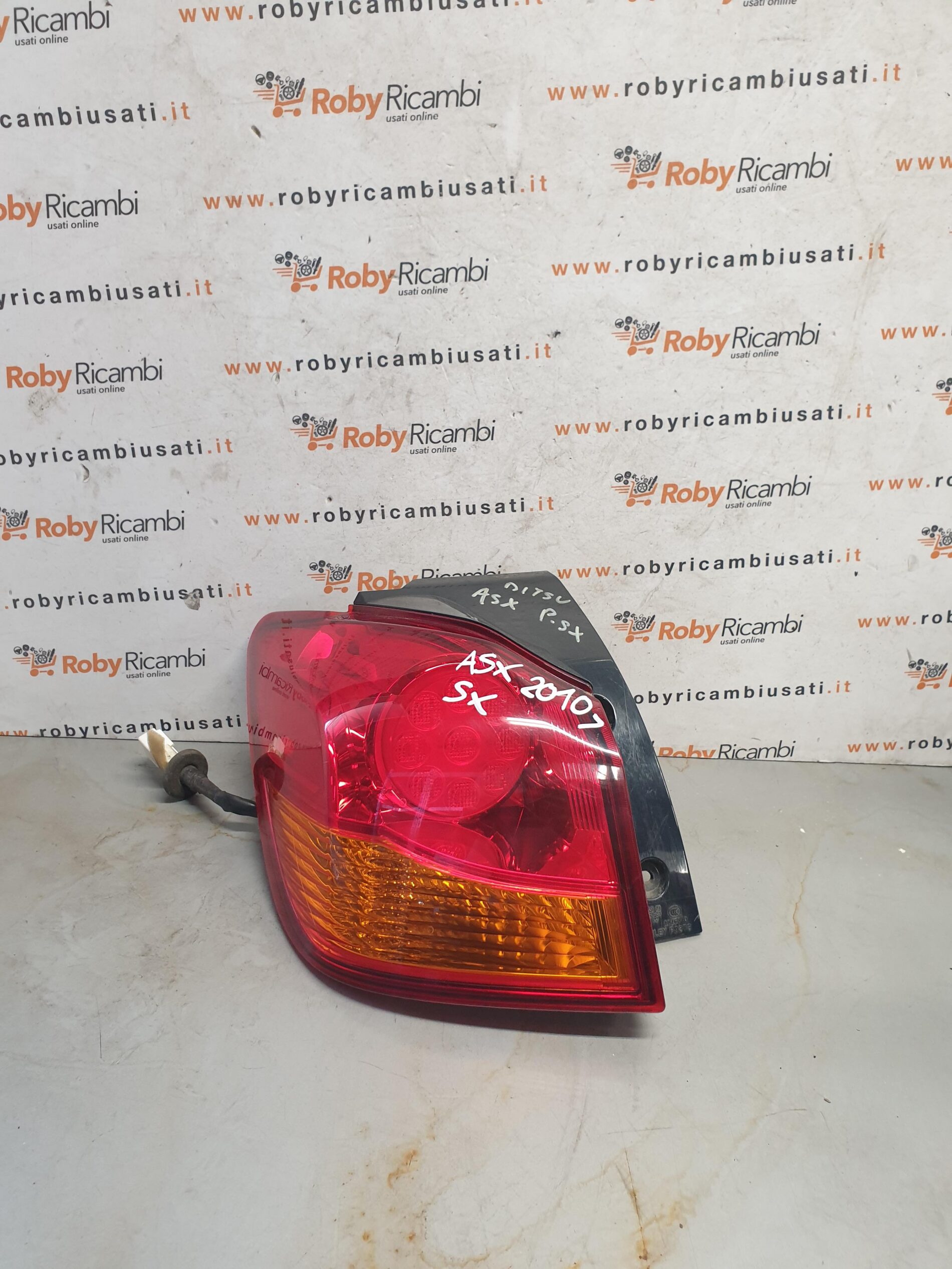 Fanale Posteriore Sinistro x Mitsubishi ASX – 2010